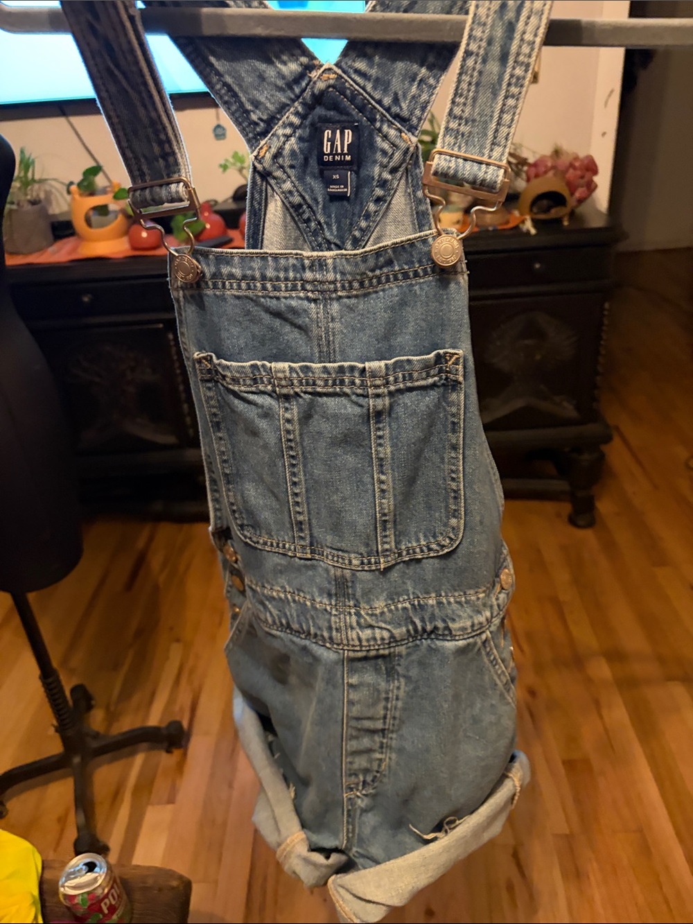 GAP women’s short overalls
